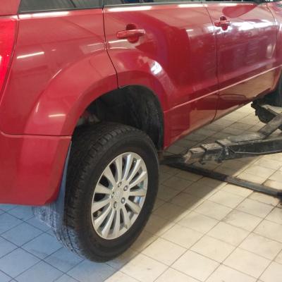 Сузуки Гранд Витара в автосервисе